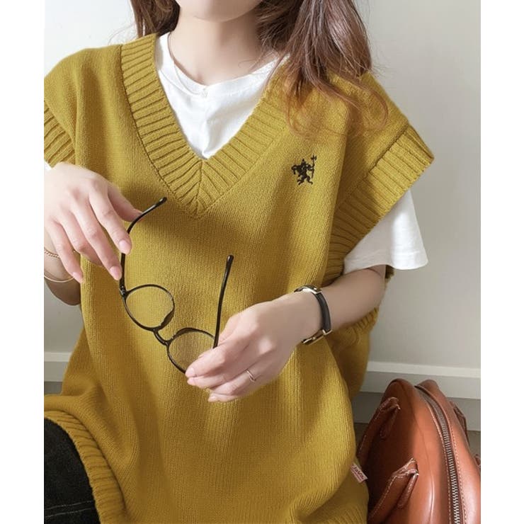 【ベージュ】《JaVa ジャバコラボ》劇的にあか抜け。ワンポイント刺繍カレッジニットベスト[品番：WZ000004480]｜Classical Elf  （クラシカルエルフ）のレディースファッション通販｜SHOPLIST（ショップリスト）