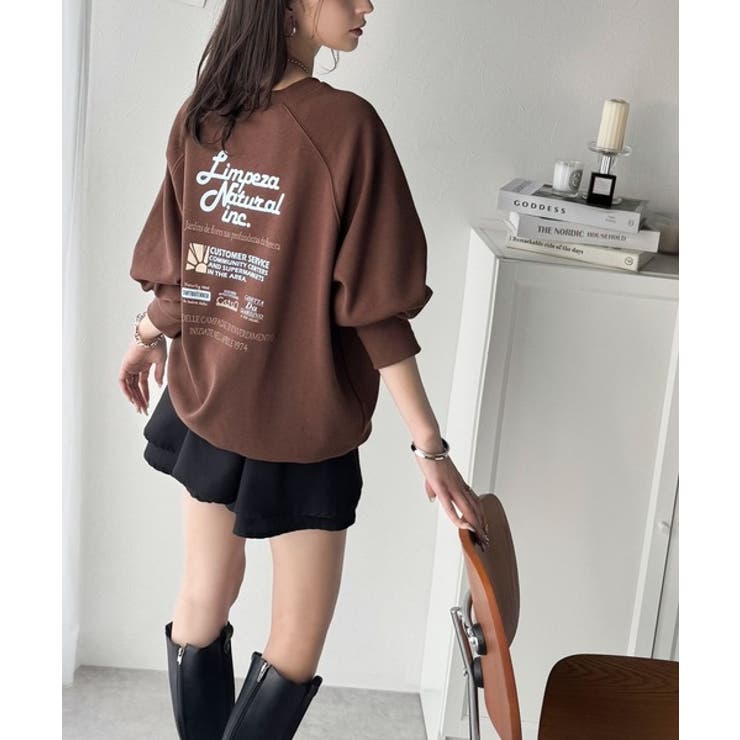 カジュアルコーデの主役に。イベントバックロゴ裏起毛プルオーバー | Classical Elf  | 詳細画像16 