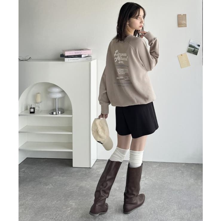 カジュアルコーデの主役に。イベントバックロゴ裏起毛プルオーバー | Classical Elf  | 詳細画像32 