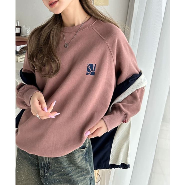 カジュアルコーデの主役に。イベントバックロゴ裏起毛プルオーバー | Classical Elf  | 詳細画像35 