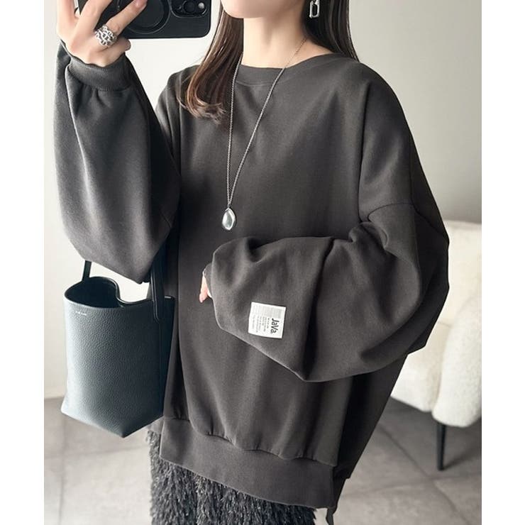 リラクシーに着こなす、オンナっぽカジュアル！裏起毛ワイドネックビックスウェット | Classical Elf  | 詳細画像18 