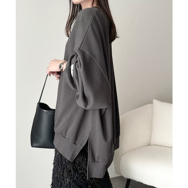 リラクシーに着こなす、オンナっぽカジュアル！裏起毛ワイドネックビックスウェット | Classical Elf  | 詳細画像21 