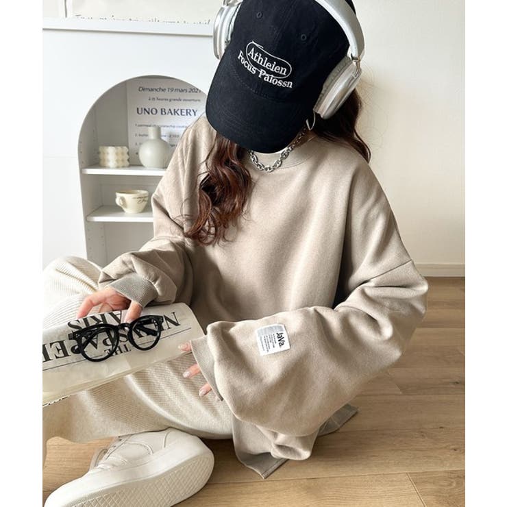 リラクシーに着こなす、オンナっぽカジュアル！裏起毛ワイドネックビックスウェット | Classical Elf  | 詳細画像47 