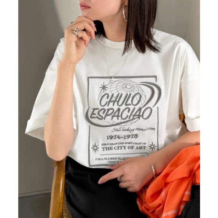 オフホワイト | 《JaVaジャバコラボ》シンプル派にも推したい！綿100％グラフィック刺繍Tシャ… | Classical Elf 