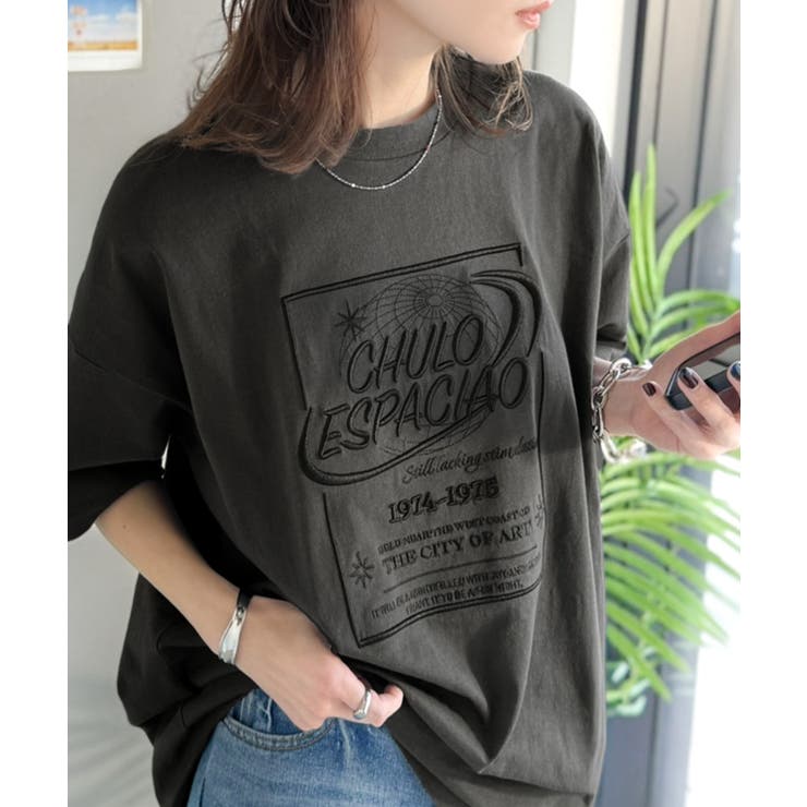 チャコール | 《JaVaジャバコラボ》シンプル派にも推したい！綿100％グラフィック刺繍Tシャ… | Classical Elf 
