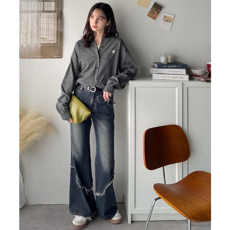 着まわし自在のベーシックデザイン。配色刺繍カーディガン | Classical Elf  | 詳細画像21 