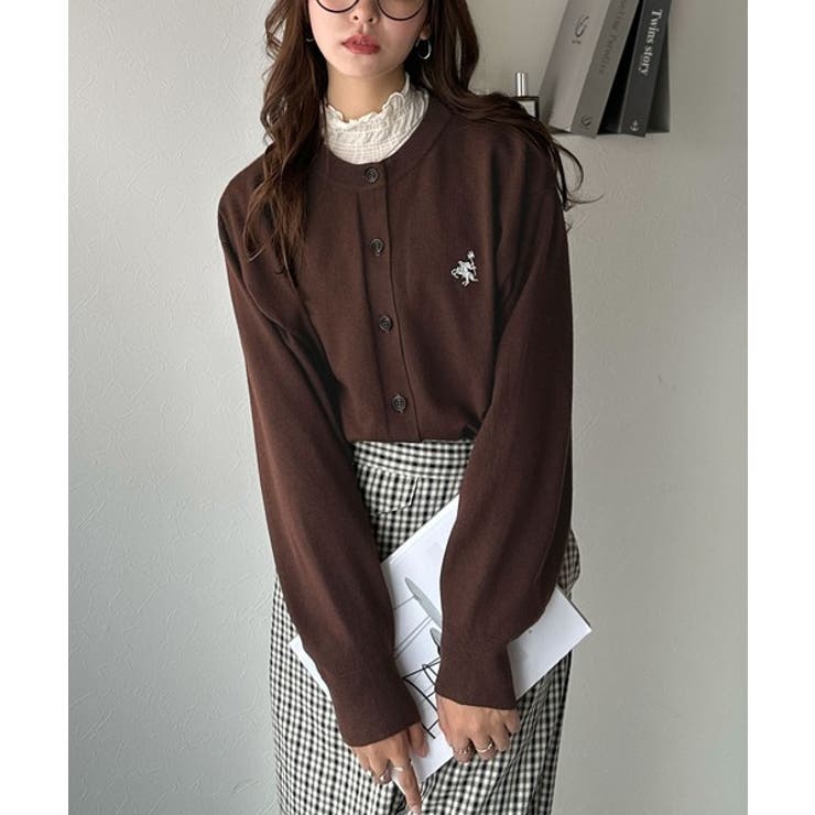 着まわし自在のベーシックデザイン。配色刺繍カーディガン | Classical Elf  | 詳細画像27 