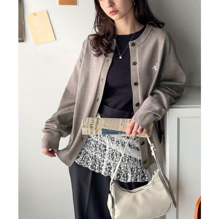 着まわし自在のベーシックデザイン。配色刺繍カーディガン | Classical Elf  | 詳細画像33 