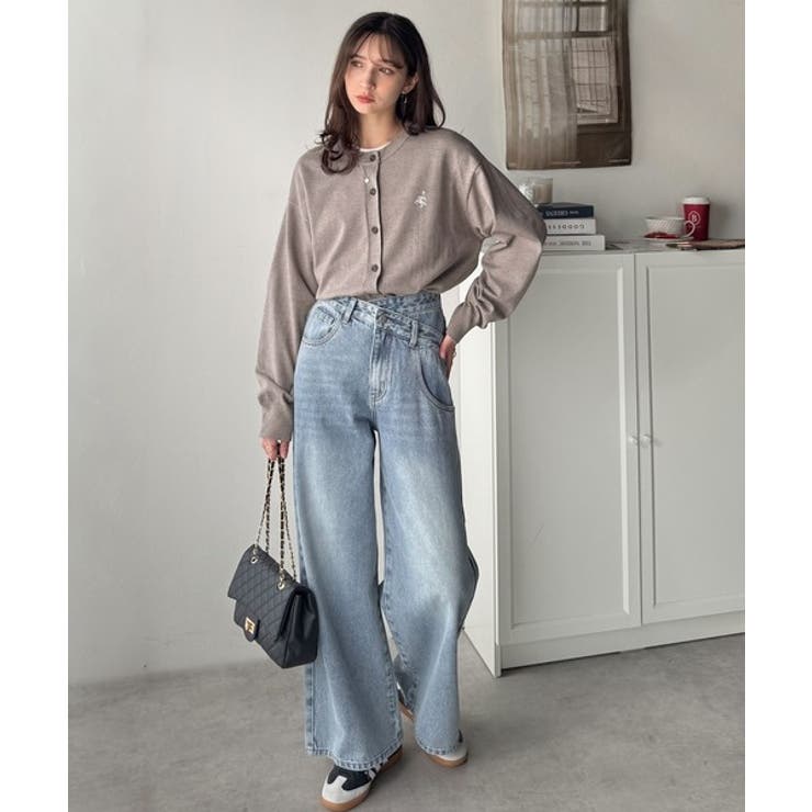 着まわし自在のベーシックデザイン。配色刺繍カーディガン | Classical Elf  | 詳細画像35 