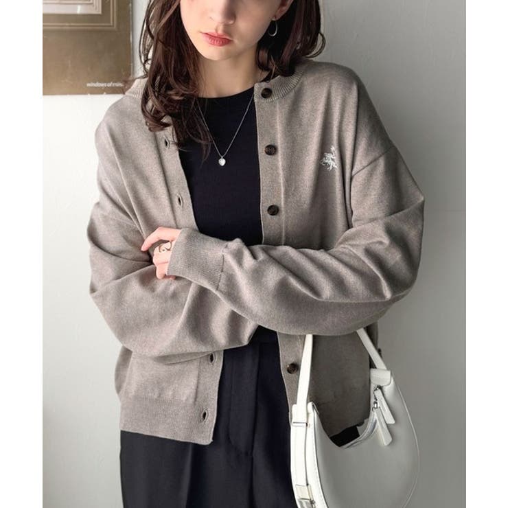 グレージュ | 着まわし自在のベーシックデザイン。配色刺繍カーディガン | Classical Elf 