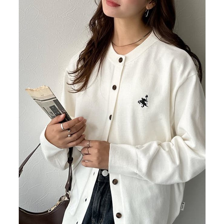 着まわし自在のベーシックデザイン。配色刺繍カーディガン | Classical Elf  | 詳細画像1 