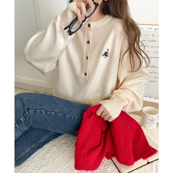 顔周りスッキリ&胸元刺繍で映える♪配色刺繍ヘンリーネックニット | Classical Elf  | 詳細画像2 