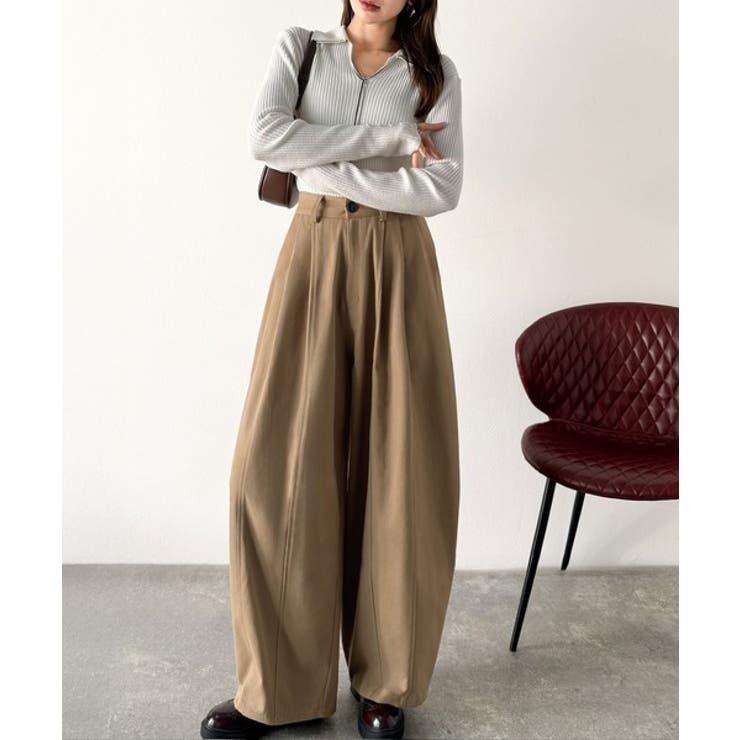 カーブで魅せる、抜け感シルエット。綿100％コットンツイルバレルレッグタックパン… | Classical Elf  | 詳細画像18 