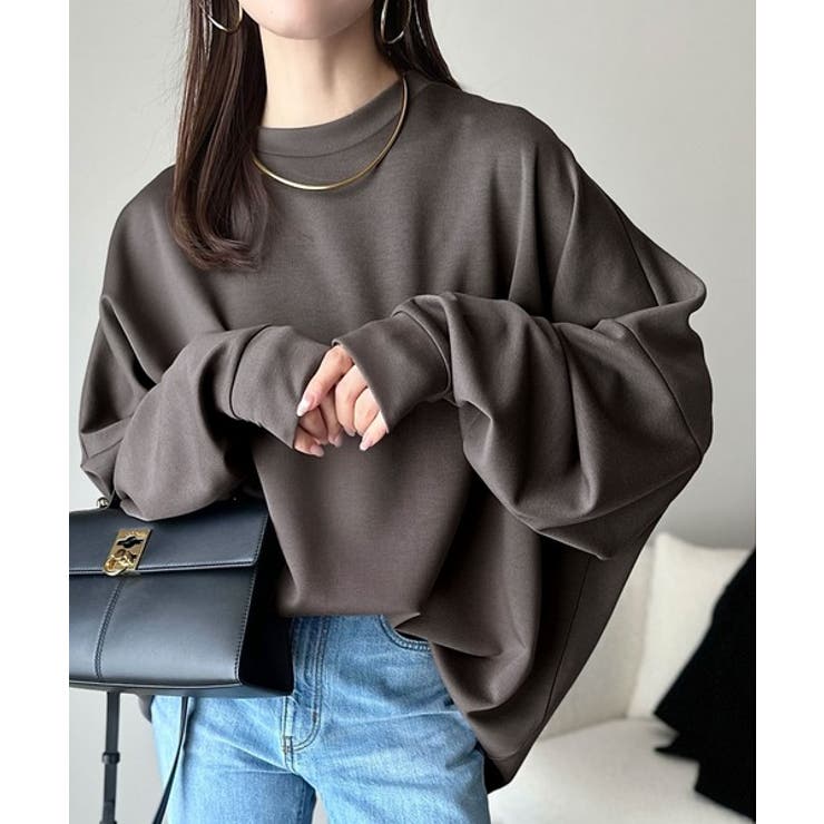 上品な抜け感と艶感◎ドルマンダンボール素材ビッグトレーナー[品番