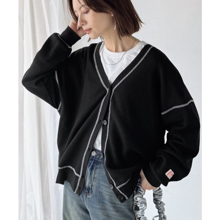 ラフで上品な大人のゆるカジュアル。配色ステッチVネックワッフルカーディガン | Classical Elf  | 詳細画像14 