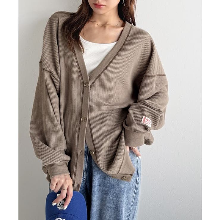 ラフで上品な大人のゆるカジュアル。配色ステッチVネックワッフルカーディガン | Classical Elf  | 詳細画像19 