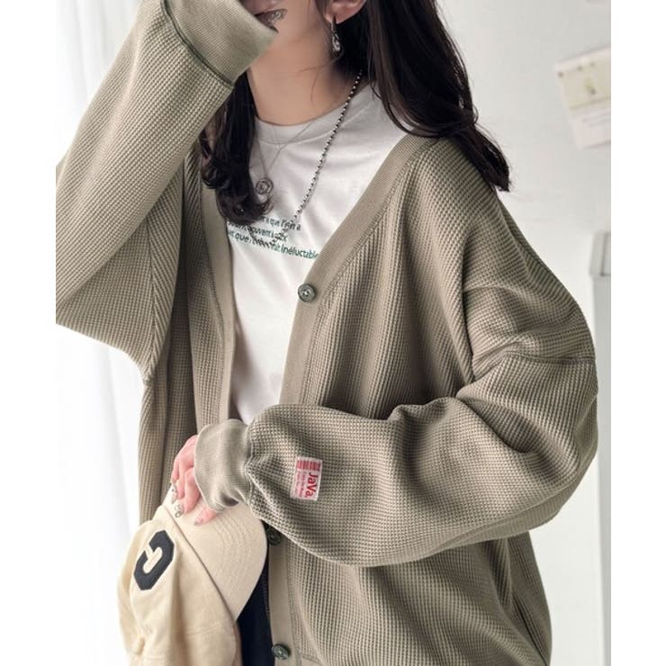 ラフで上品な大人のゆるカジュアル。配色ステッチVネックワッフルカーディガン | Classical Elf  | 詳細画像25 