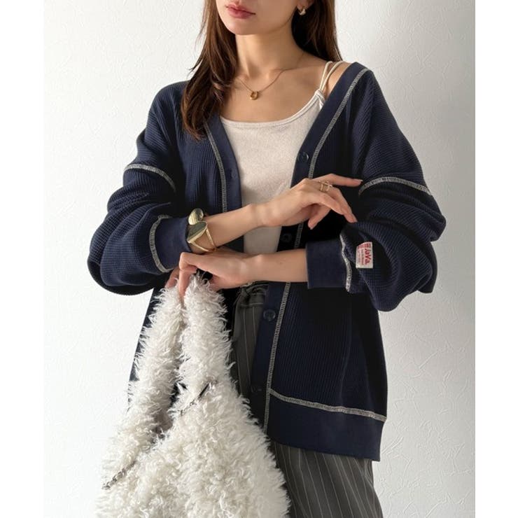 ラフで上品な大人のゆるカジュアル。配色ステッチVネックワッフルカーディガン | Classical Elf  | 詳細画像34 