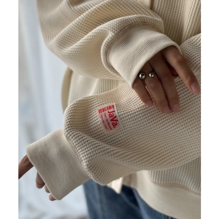 ラフで上品な大人のゆるカジュアル。配色ステッチVネックワッフルカーディガン | Classical Elf  | 詳細画像36 