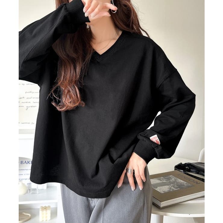 シンプルなのに、存在感。綿100％Vネック切り替えロンT | Classical Elf  | 詳細画像15 