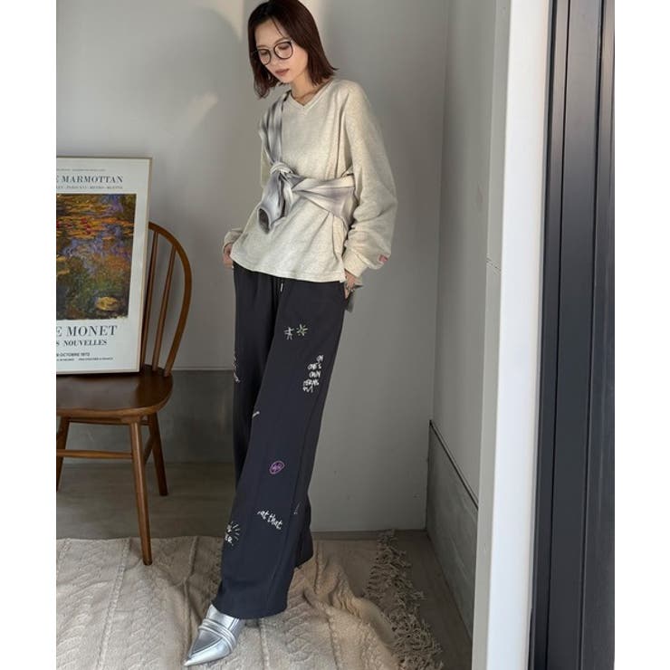 シンプルなのに、存在感。綿100％Vネック切り替えロンT | Classical Elf  | 詳細画像30 