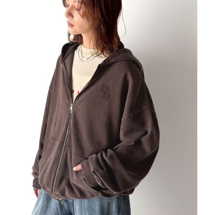 大人の抜け感◎ニュアンス色が映える。アシッドウォッシュロゴZIPパーカー | Classical Elf  | 詳細画像13 
