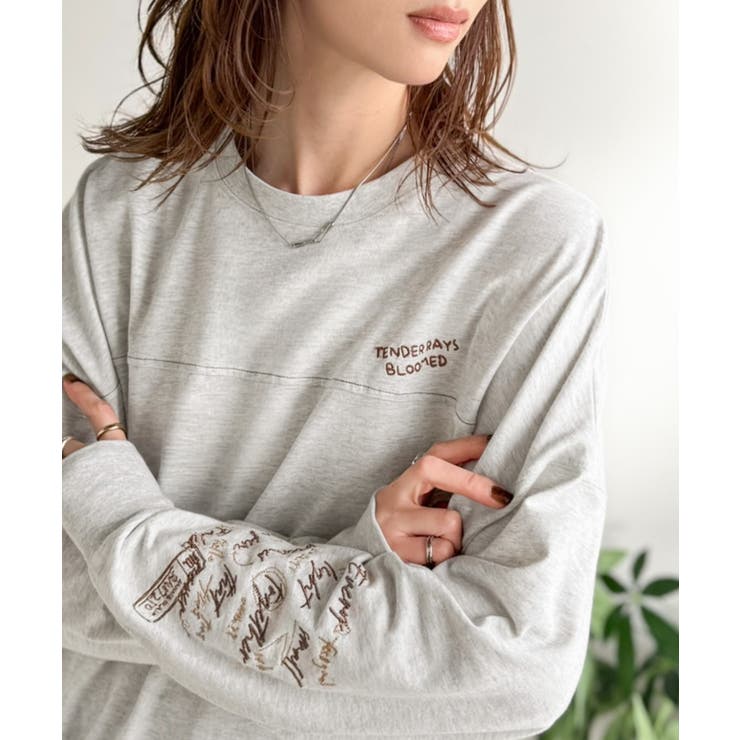 オートミール | 《JaVaジャバコラボ》袖を通せば、あなたも輝く。コットン100％刺繍胸元切り替… | Classical Elf 