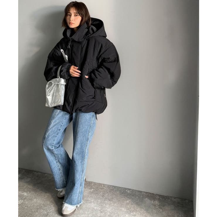 《JaVaジャバコラボ》ボリュームシルエットで魅せる、今年の主役アウター。フード… | Classical Elf  | 詳細画像8 