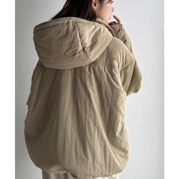 《JaVaジャバコラボ》ボリュームシルエットで魅せる、今年の主役アウター。フード… | Classical Elf  | 詳細画像15 