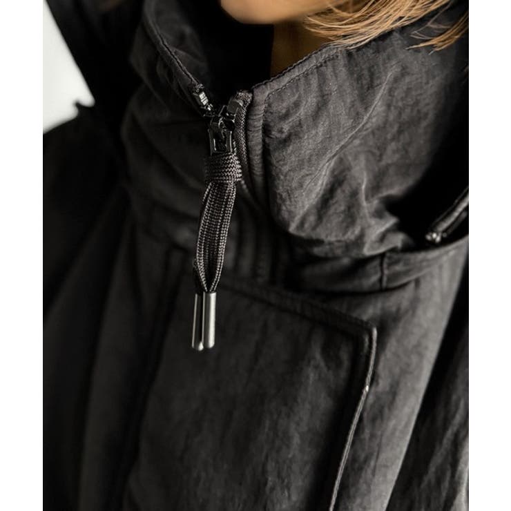 《JaVaジャバコラボ》ボリュームシルエットで魅せる、今年の主役アウター。フード… | Classical Elf  | 詳細画像26 