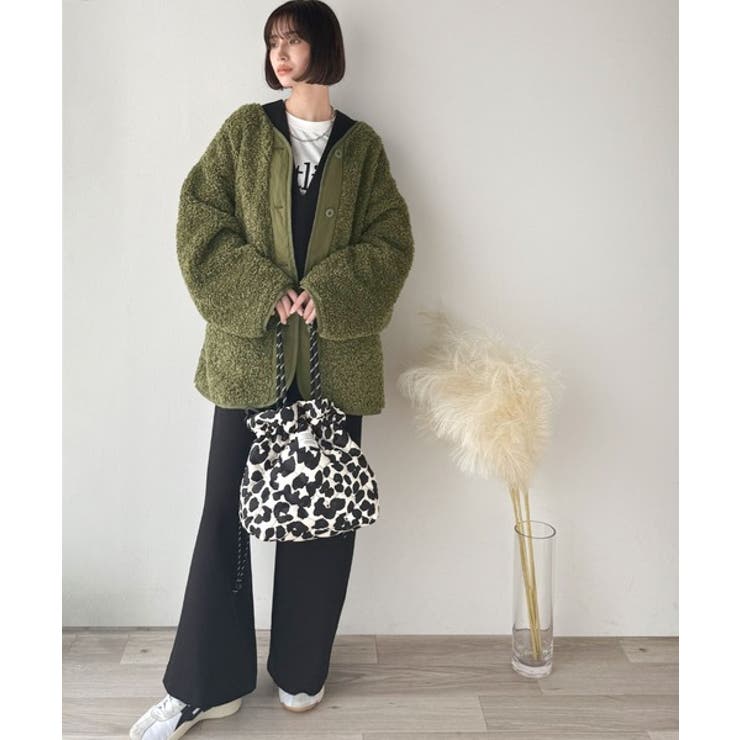 オーバーサイズがトレンド！異素材切り替え配色ボアジャケット♪ アウター | Classical Elf  | 詳細画像29 