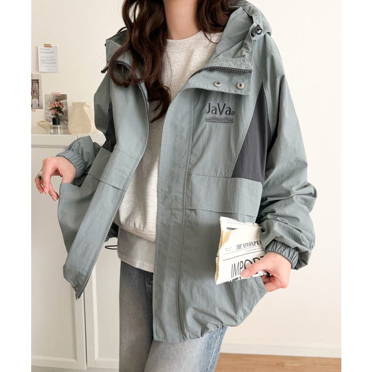 軽やかに魅せる、スポーティモード。サイド配色切替ナイロン100％パーカー | Classical Elf  | 詳細画像30 