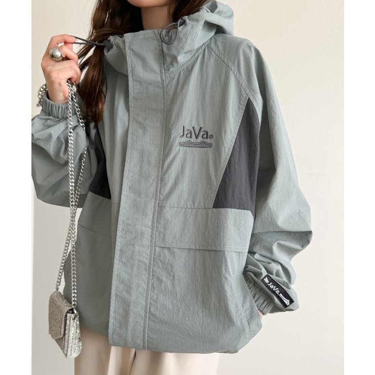 軽やかに魅せる、スポーティモード。サイド配色切替ナイロン100％パーカー | Classical Elf  | 詳細画像36 