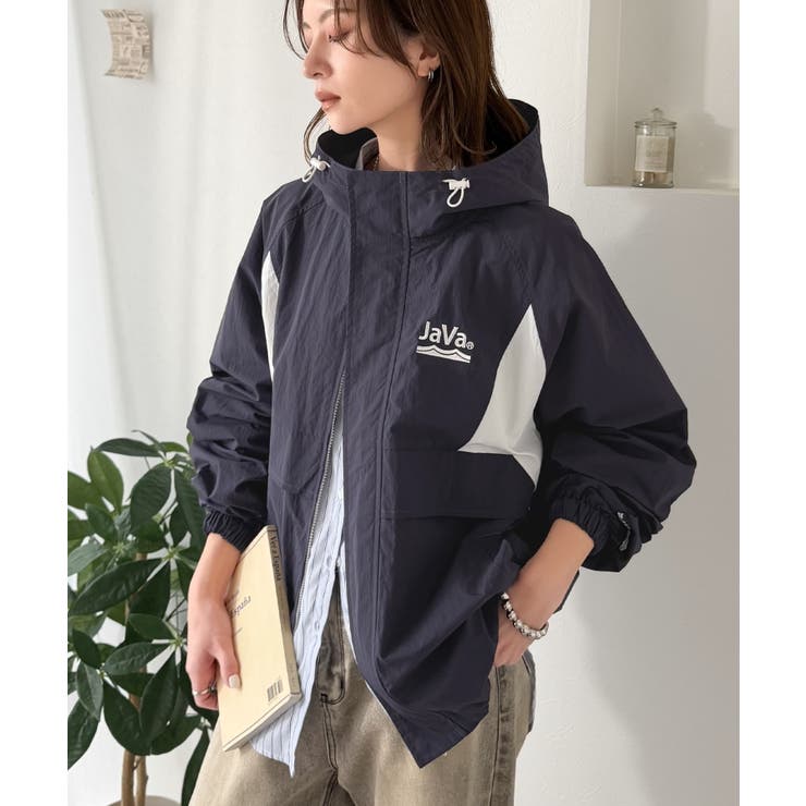 軽やかに魅せる、スポーティモード。サイド配色切替ナイロン100％パーカー | Classical Elf  | 詳細画像45 