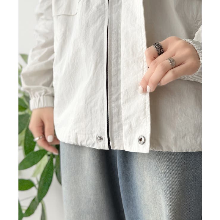 軽やかに魅せる、スポーティモード。サイド配色切替ナイロン100％パーカー | Classical Elf  | 詳細画像51 