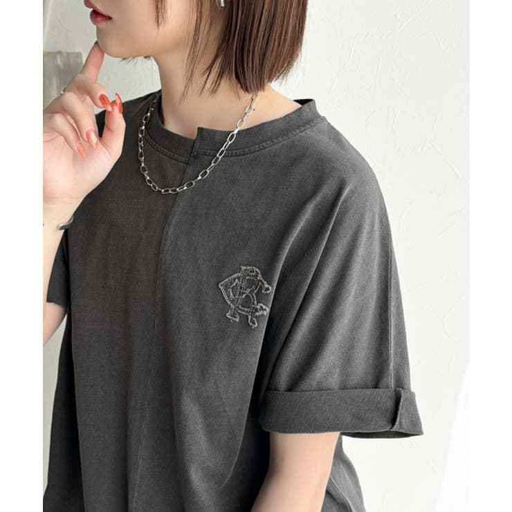 綿100％!こだわり満載の自信アイテム 切替BODYロゴTシャツ[品番