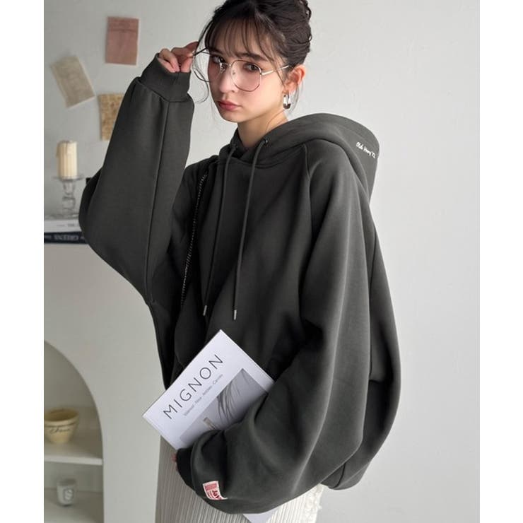 デイリーもお出かけも、ゆるっと可愛く決まる♪バック刺繍裏起毛パーカー | Classical Elf  | 詳細画像8 