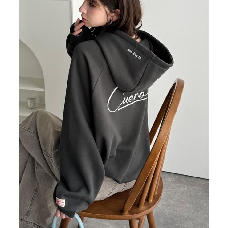 デイリーもお出かけも、ゆるっと可愛く決まる♪バック刺繍裏起毛パーカー | Classical Elf  | 詳細画像2 