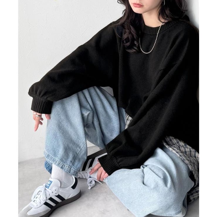 目を奪われるたっぷり袖。 ボリュームスリーブオーバーサイズニット | Classical Elf  | 詳細画像16 