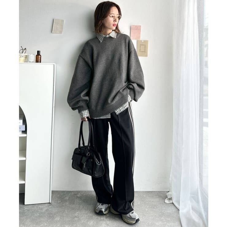 目を奪われるたっぷり袖。 ボリュームスリーブオーバーサイズニット | Classical Elf  | 詳細画像20 