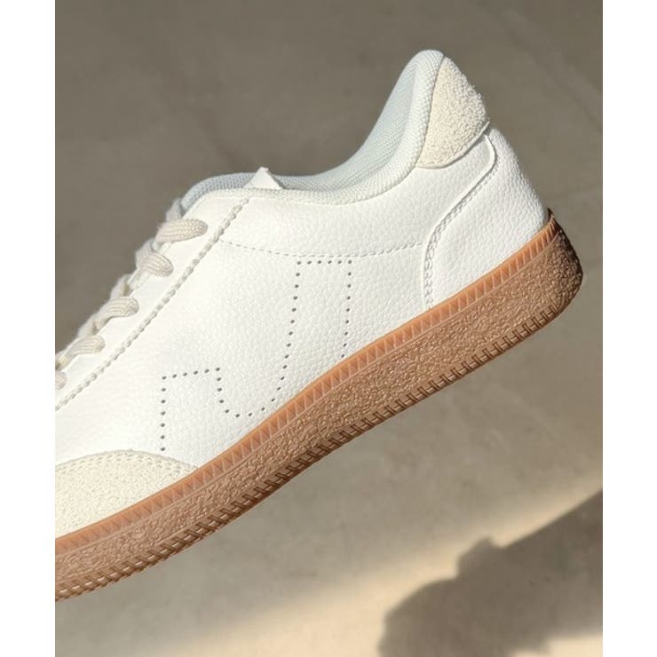 《JaVaジャバコラボ》“軽い”は、正義。2 8cmソールで自然にスタイルアップ… | Classical Elf  | 詳細画像10 