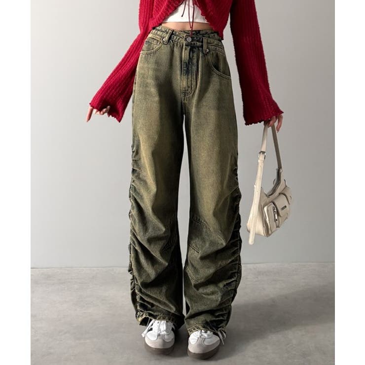 オーバーダイ | 「あのデニム、超かわいい…！」街で振り返られるトレンドデザイン。サイドギャザーウ… | Classical Elf 