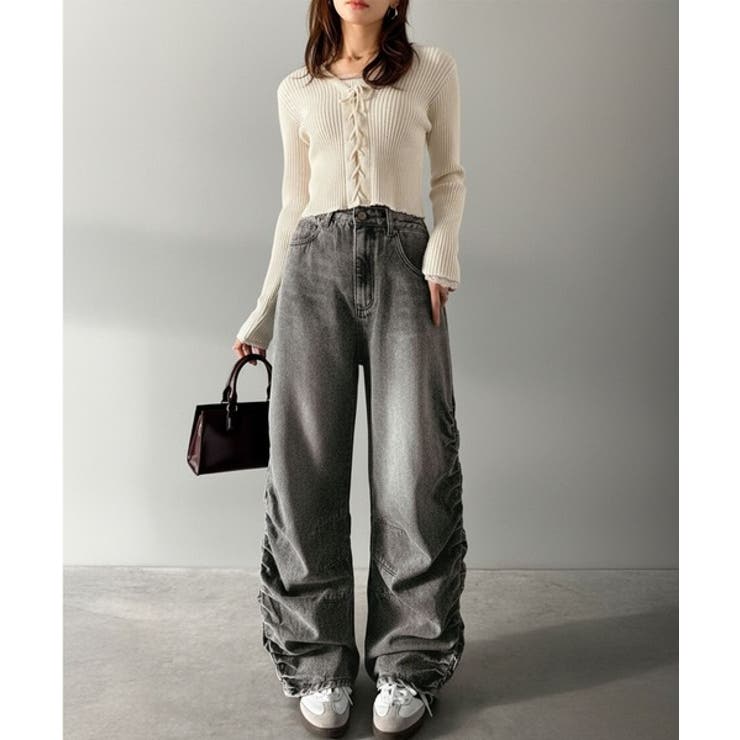 「あのデニム、超かわいい…！」街で振り返られるトレンドデザイン。サイドギャザーウ… | Classical Elf  | 詳細画像2 