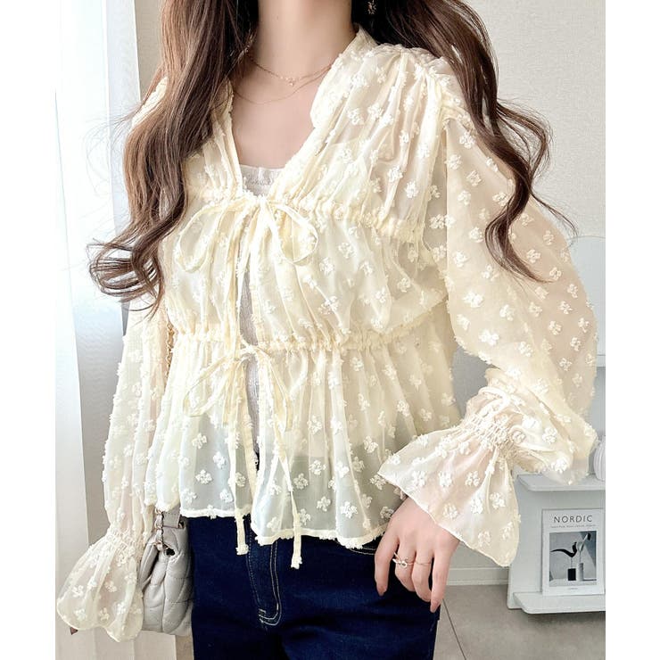 mily bilet】透け感シフォンでつくる、大人の可憐スタイル。花柄