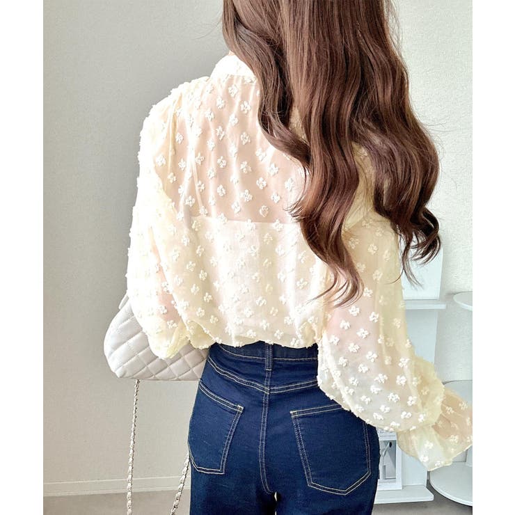 mily bilet】透け感シフォンでつくる、大人の可憐スタイル。花柄