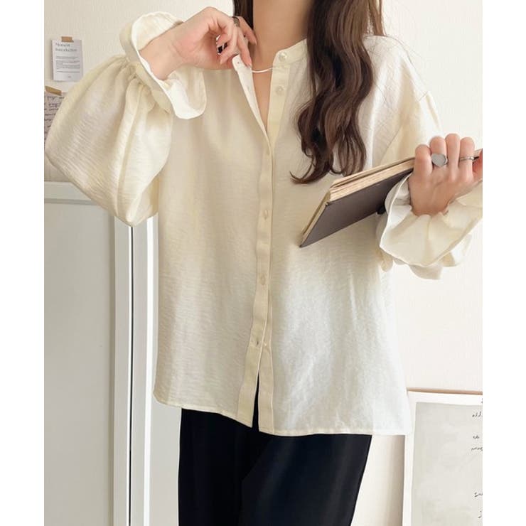 【mily bilet】クラシカルさとモダンさを両立。花刺繍ケープブラウス | Classical Elf  | 詳細画像9 