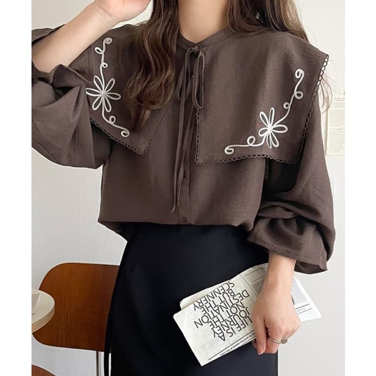 【mily bilet】クラシカルさとモダンさを両立。花刺繍ケープブラウス | Classical Elf  | 詳細画像27 