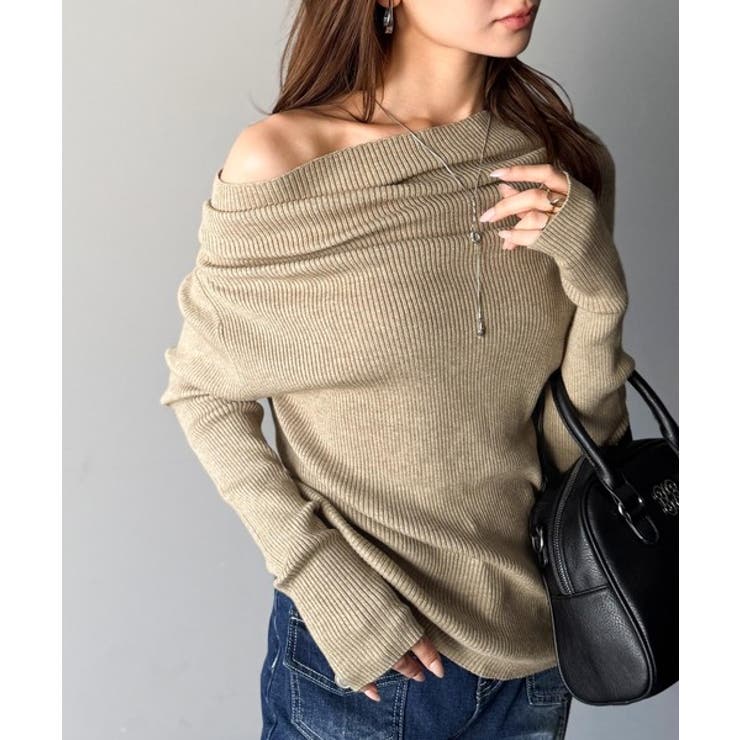 ベージュ | 【mily bilet】立体的なシルエットが叶えるデコルテ魅せ♪指穴ドレープ使い… | Classical Elf 