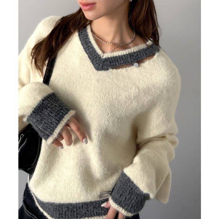 アイボリー | 【mily bilet】上品に、可愛く。大人の抜け感を演出する。スリット見せロゴ… | Classical Elf 