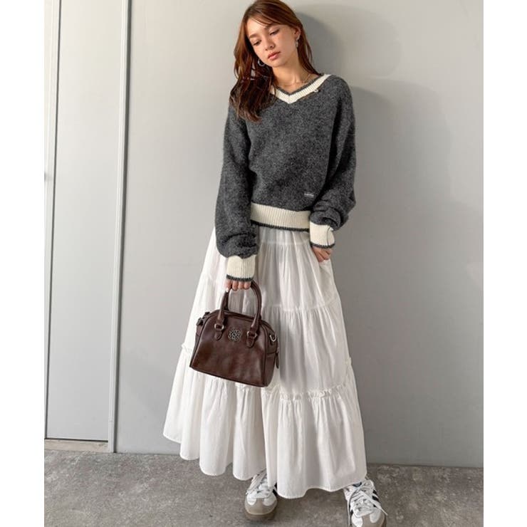 【mily bilet】上品に、可愛く。大人の抜け感を演出する。スリット見せロゴ… | Classical Elf  | 詳細画像12 